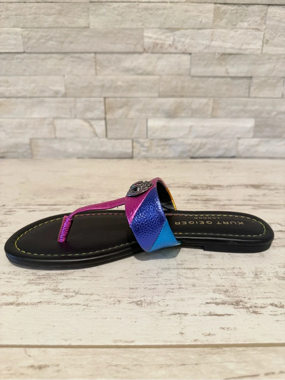 Kurt Geiger Kensington T-Bar Metallic Leather Slip On Sandals Sz 38.5 EU 8 NEW - Picture 10 of 15